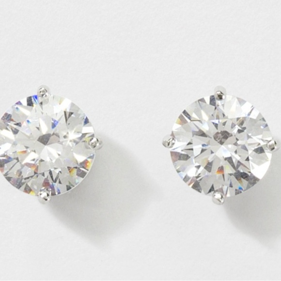 Touchstone Crystal Jewelry - Gorgeous CZ earrings
